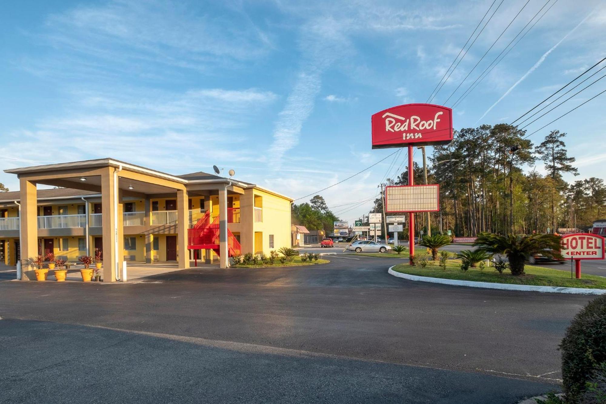 Red Roof Inn Valdosta - University Bagian luar foto
